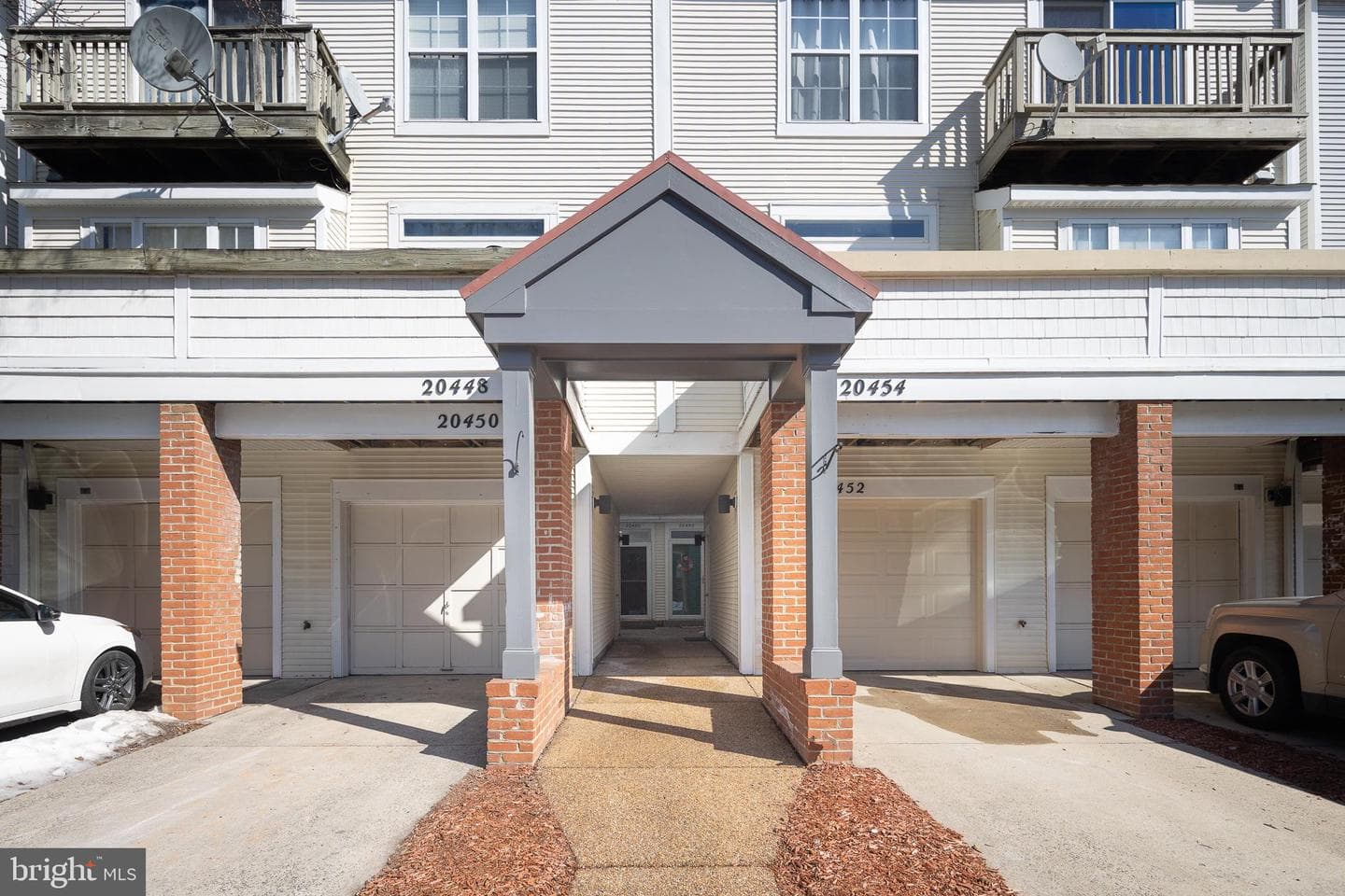20450 Cool Fern Square photo 4