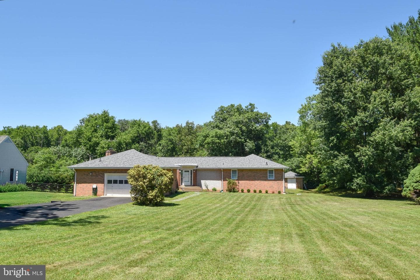 19141 Youngs Cliff Road, Sterling