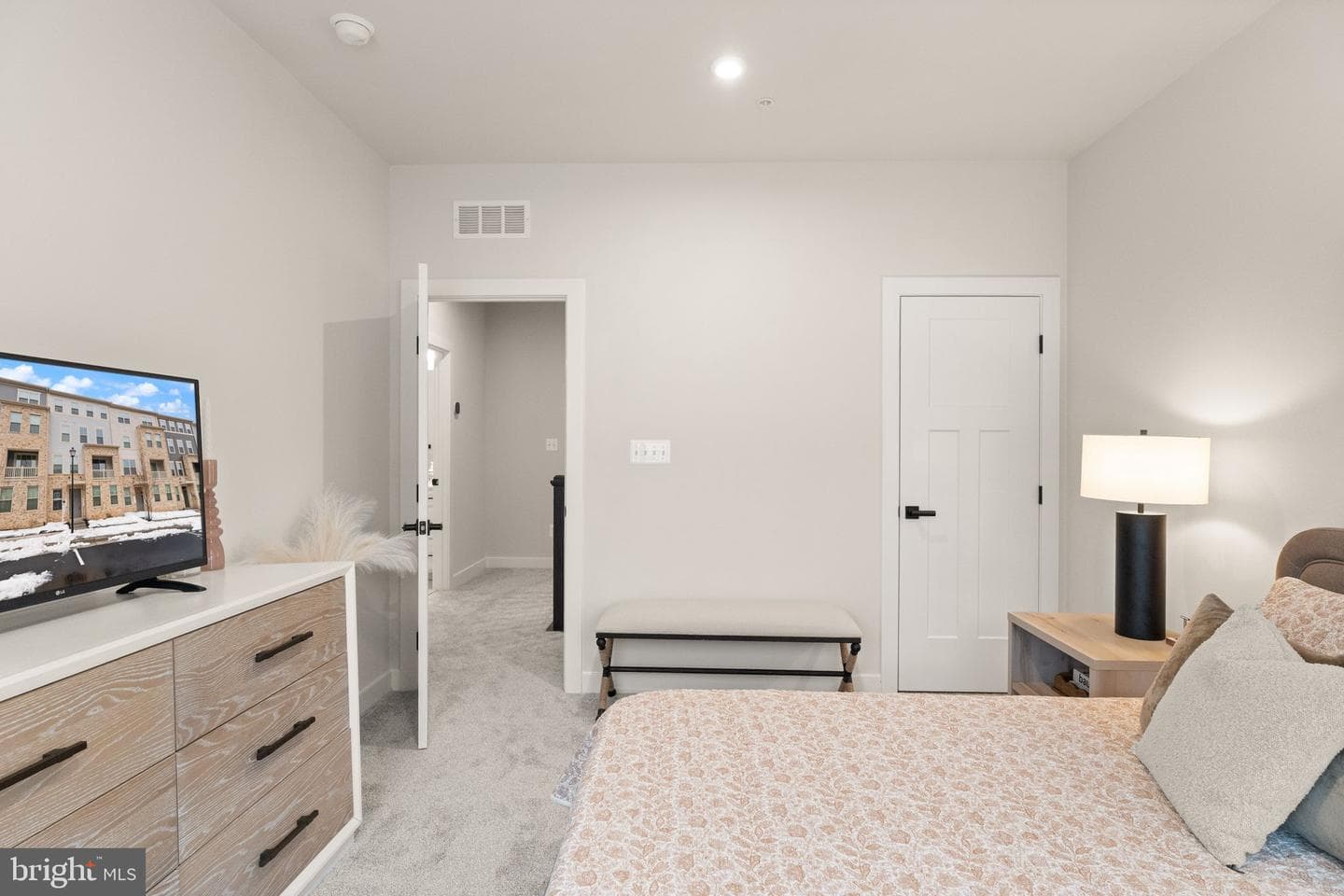 42595 Pitlochry Terrace photo 30