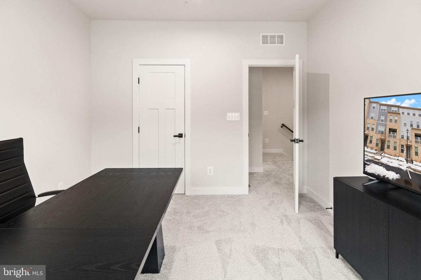 42595 Pitlochry Terrace photo 32