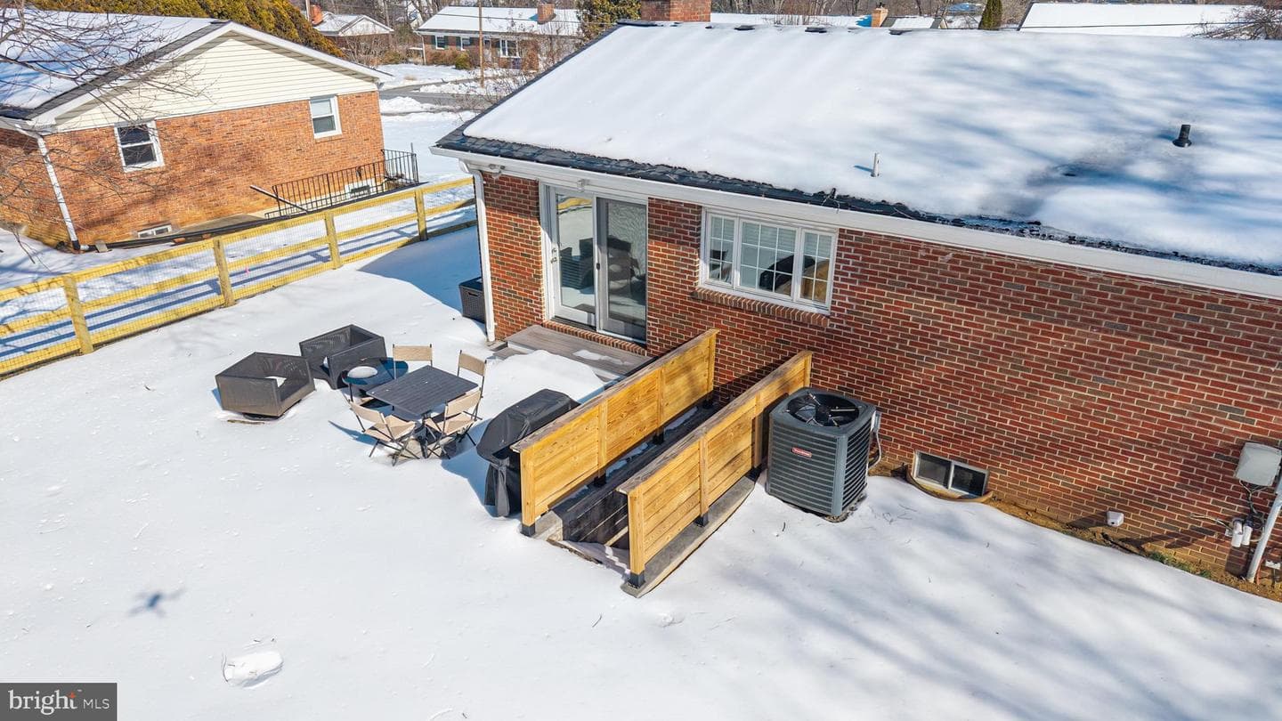9 Honeybee Avenue photo 19