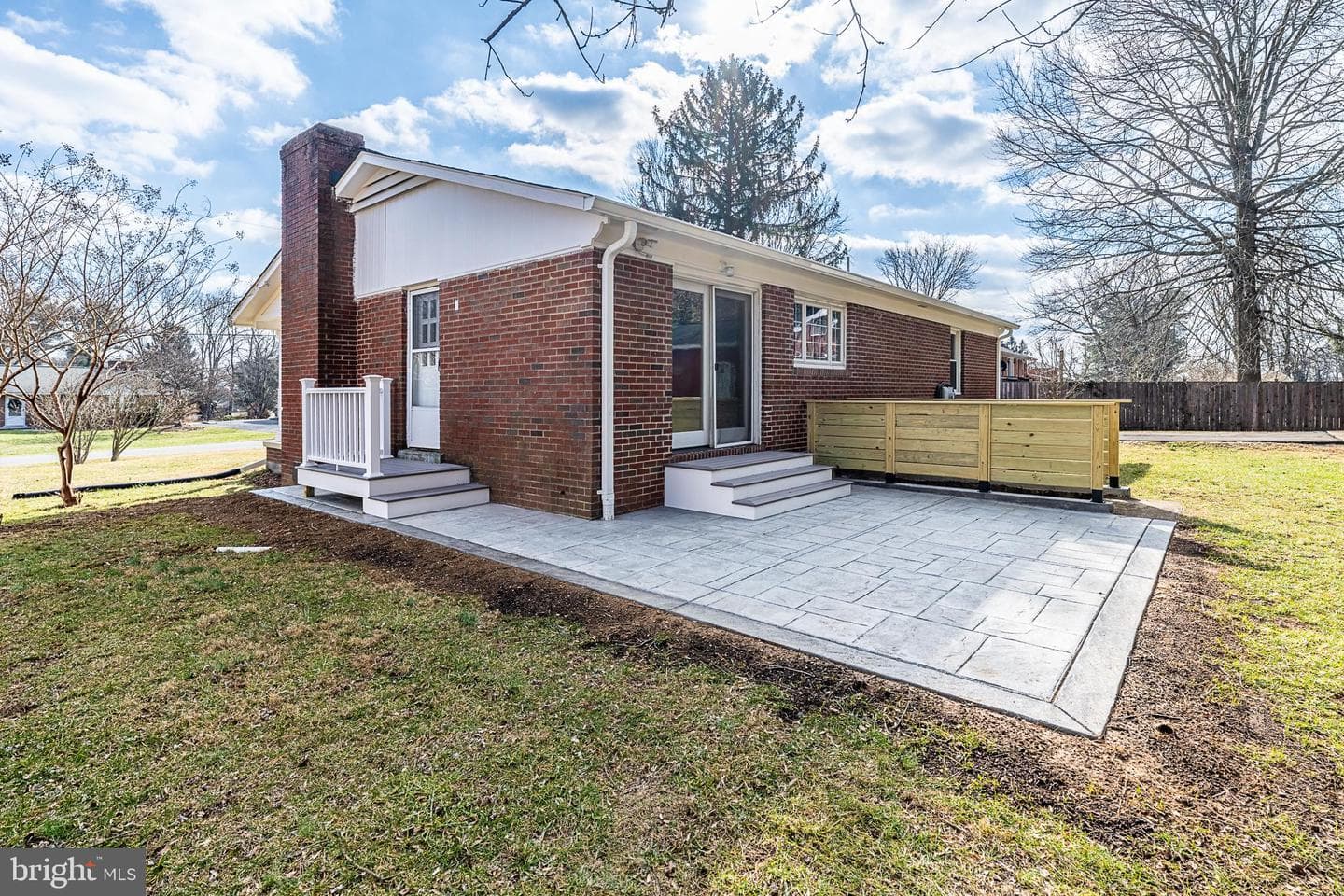 9 Honeybee Avenue photo 6