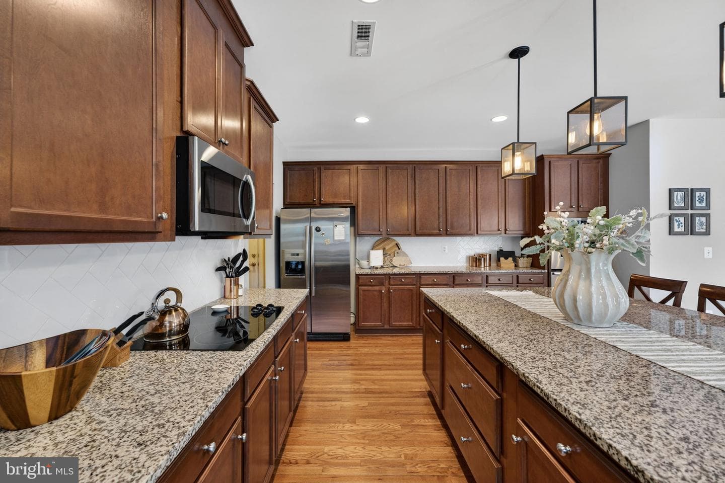 23605 Roundup Place photo 33