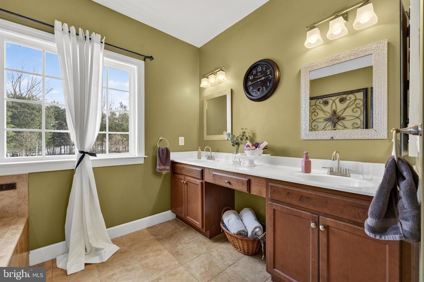 23605 Roundup Place photo 56