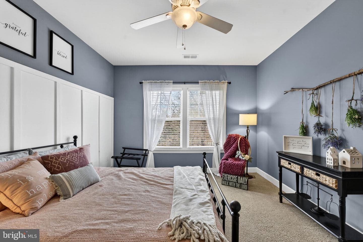 23605 Roundup Place photo 62