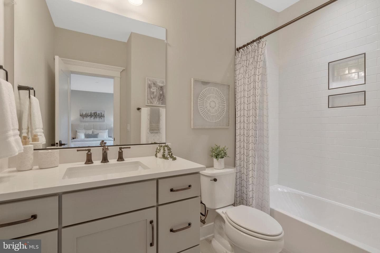 16020 Keymer Hill Court photo 58