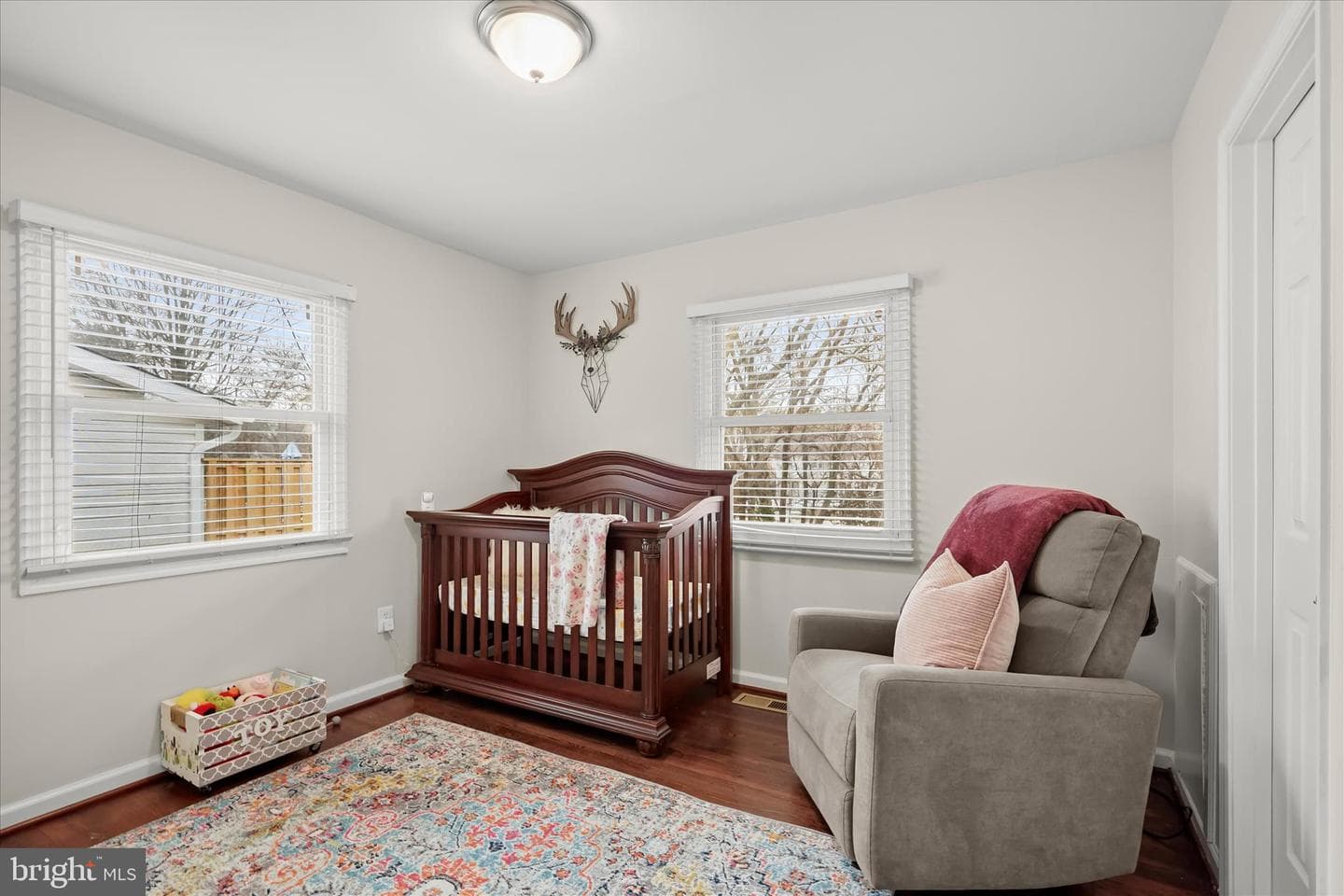 709 W Poplar Road photo 15