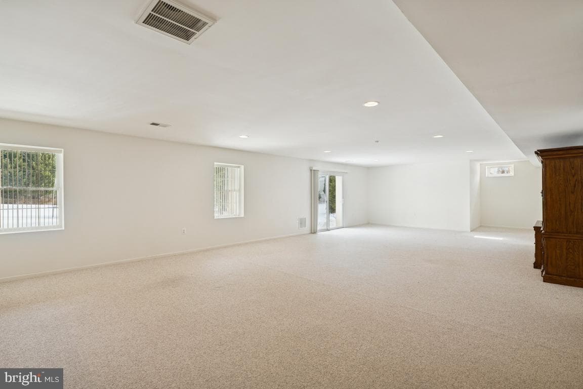 1318 Moore Place SW photo 29
