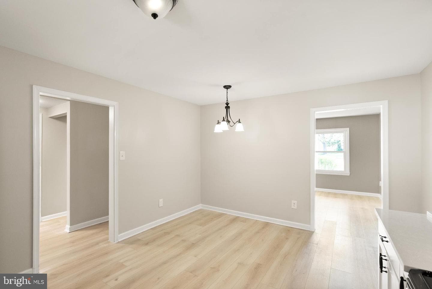 125 N Lincoln Avenue photo 17