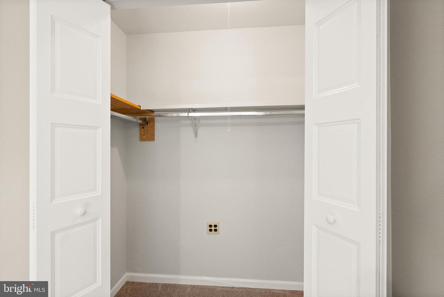 125 N Lincoln Avenue photo 40