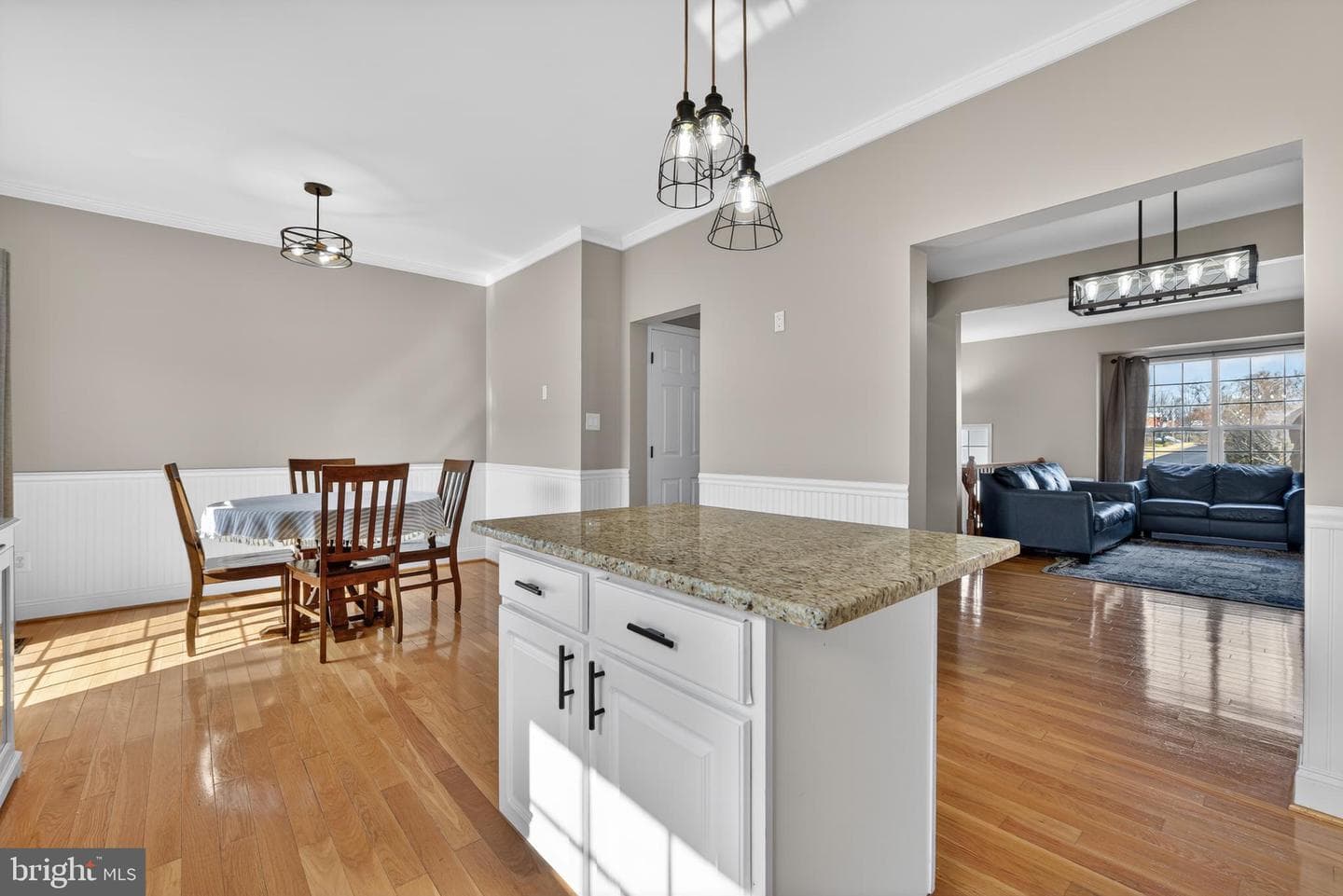 539 Tuliptree Square NE photo 6