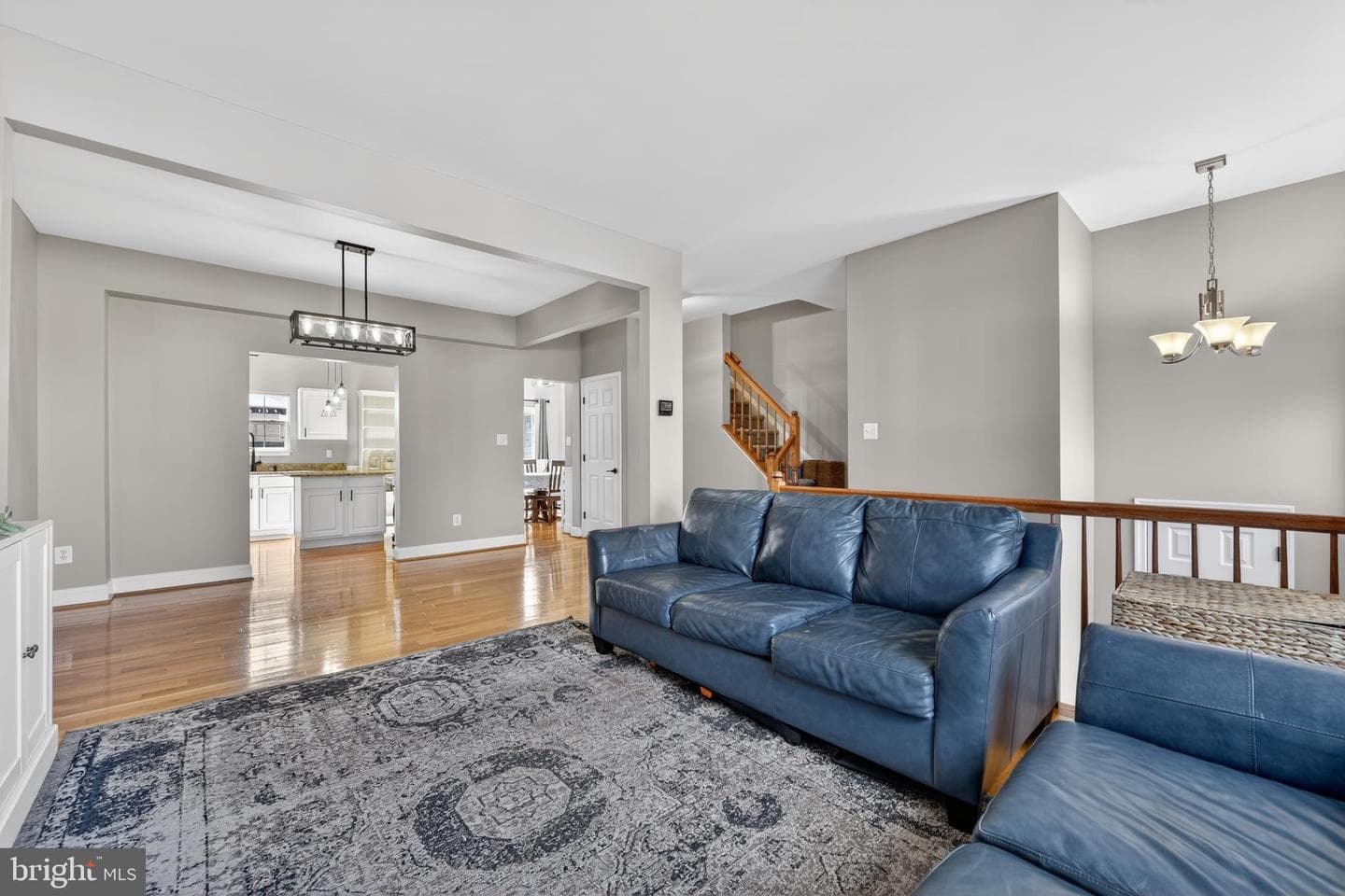 539 Tuliptree Square NE photo 9