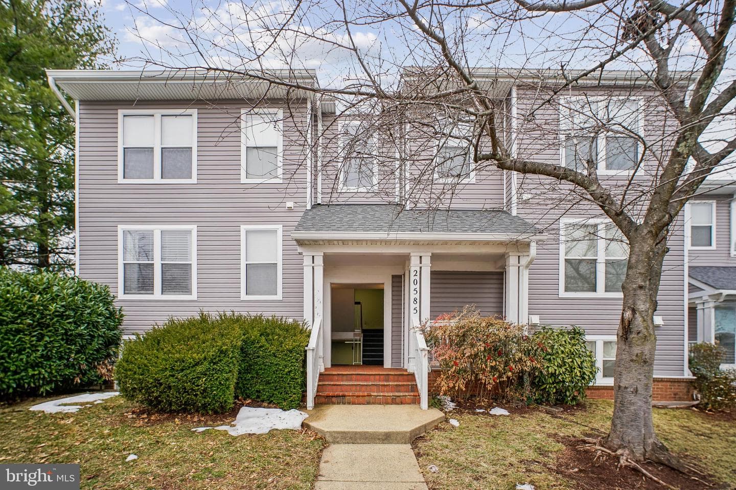 20585 Snowshoe Square #201 photo 1