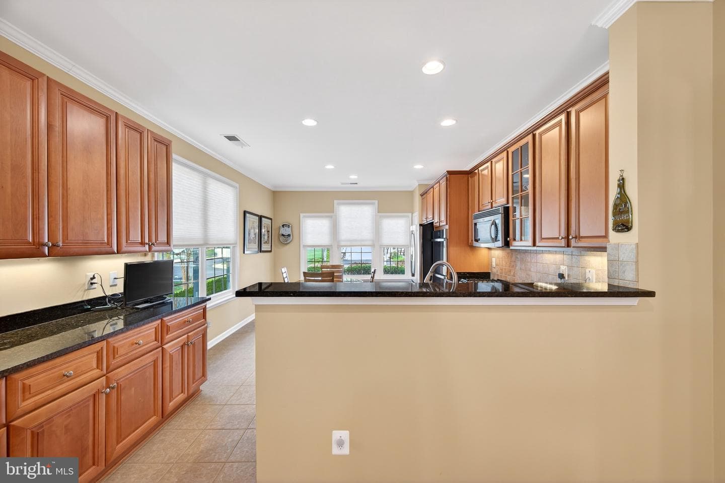 44345 Sunset Maple Drive photo 16