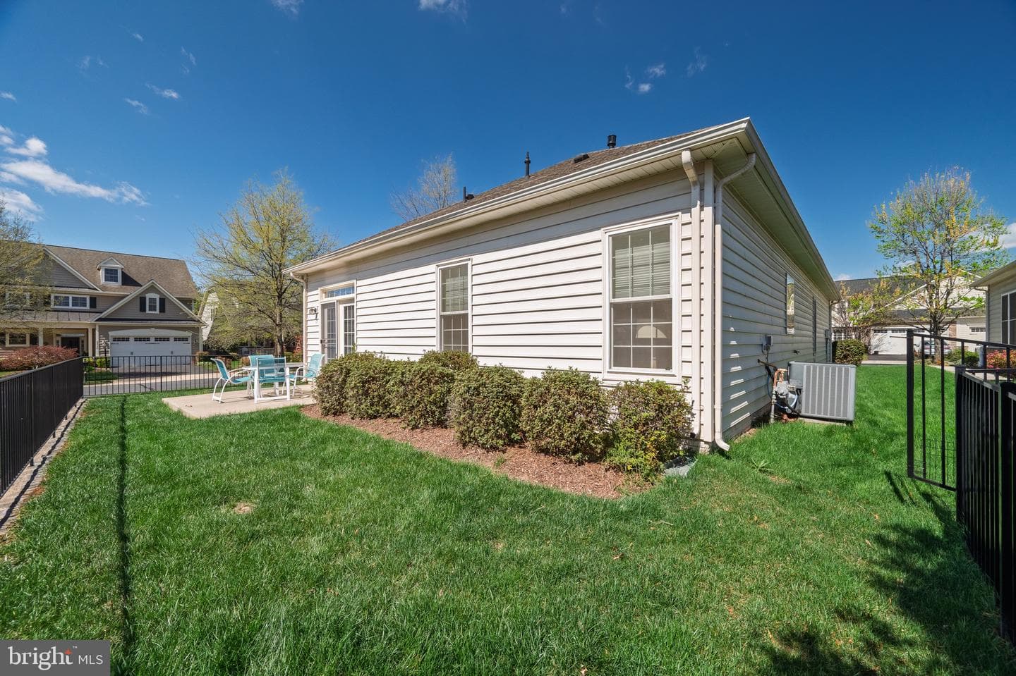 44345 Sunset Maple Drive photo 44
