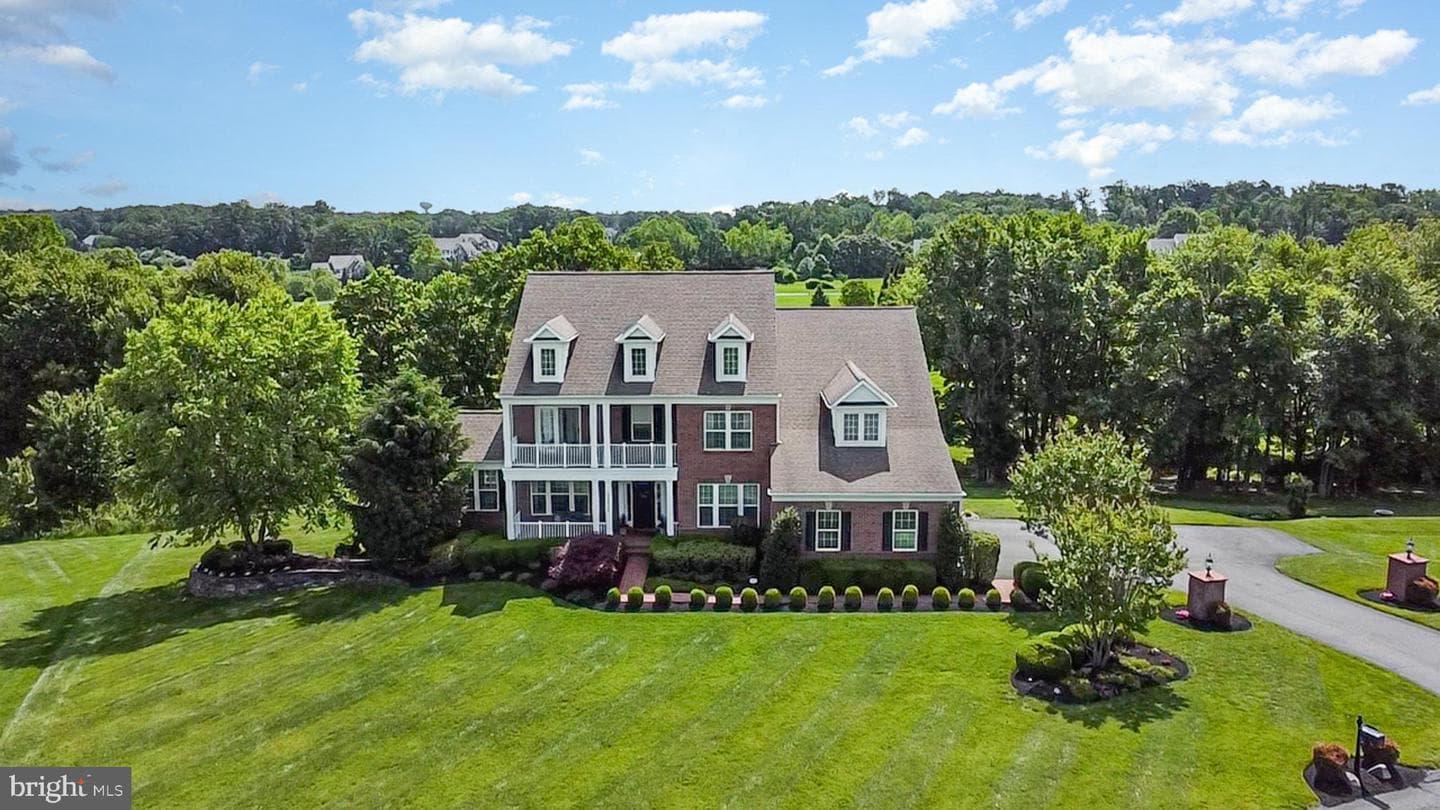 23044 Creighton Farms Drive, Leesburg