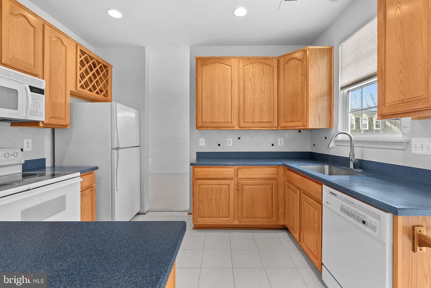 20525 Lansing Terrace photo 13