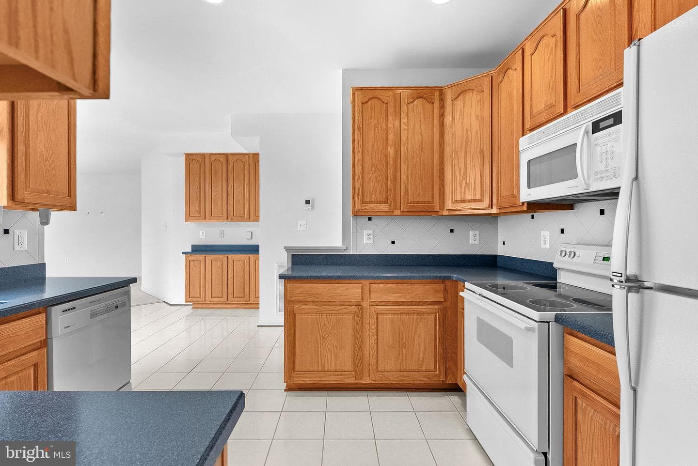 20525 Lansing Terrace photo 14