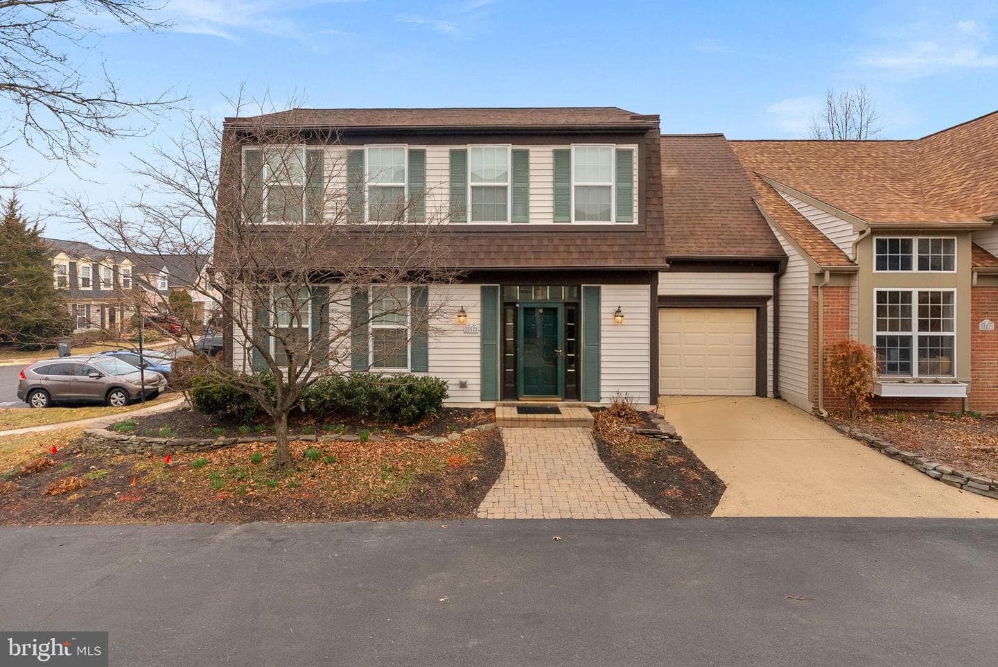 20525 Lansing Terrace photo 2