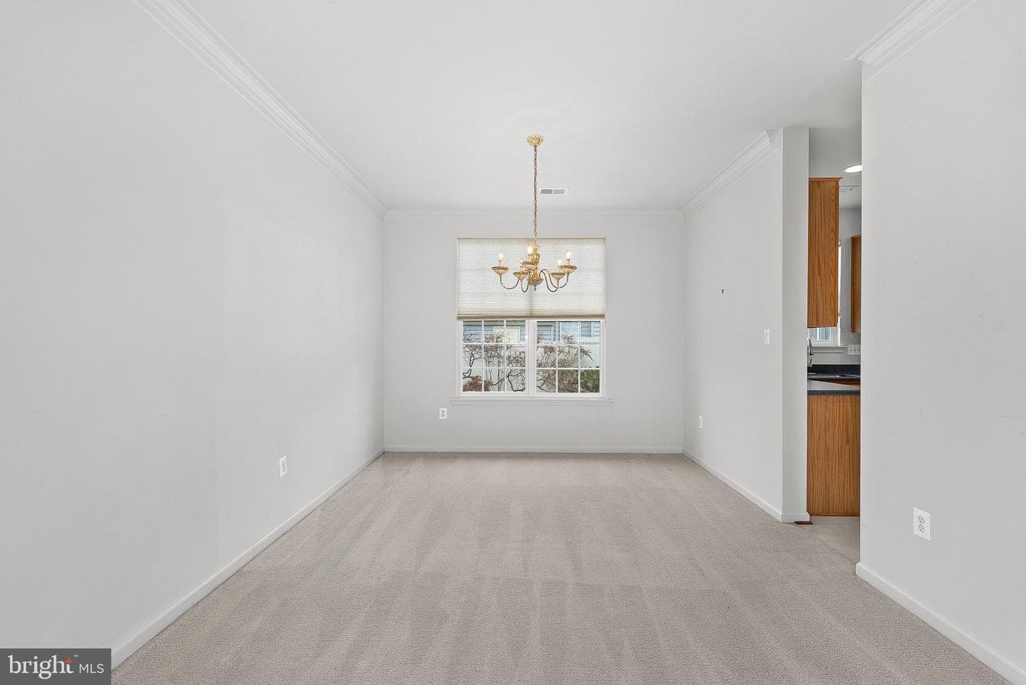 20525 Lansing Terrace photo 9