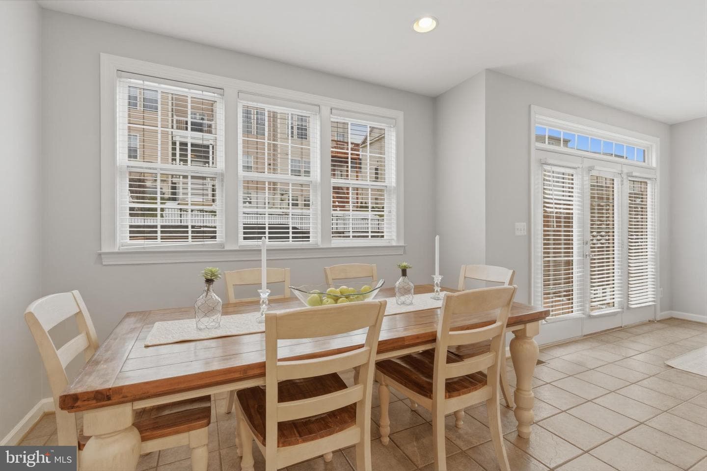 1511 Artillery Terrace NE photo 10