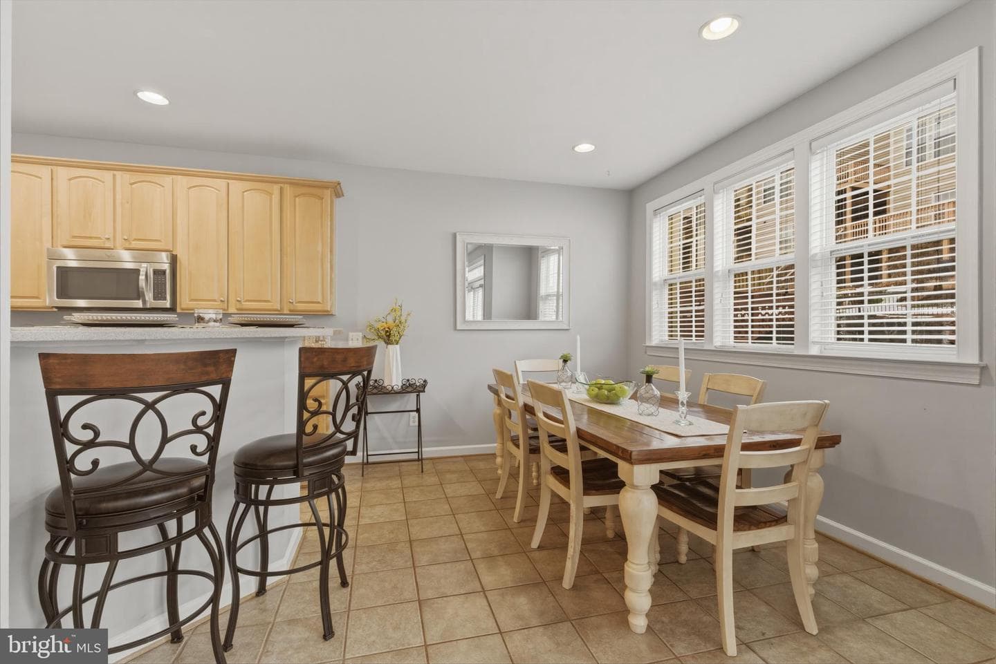 1511 Artillery Terrace NE photo 12