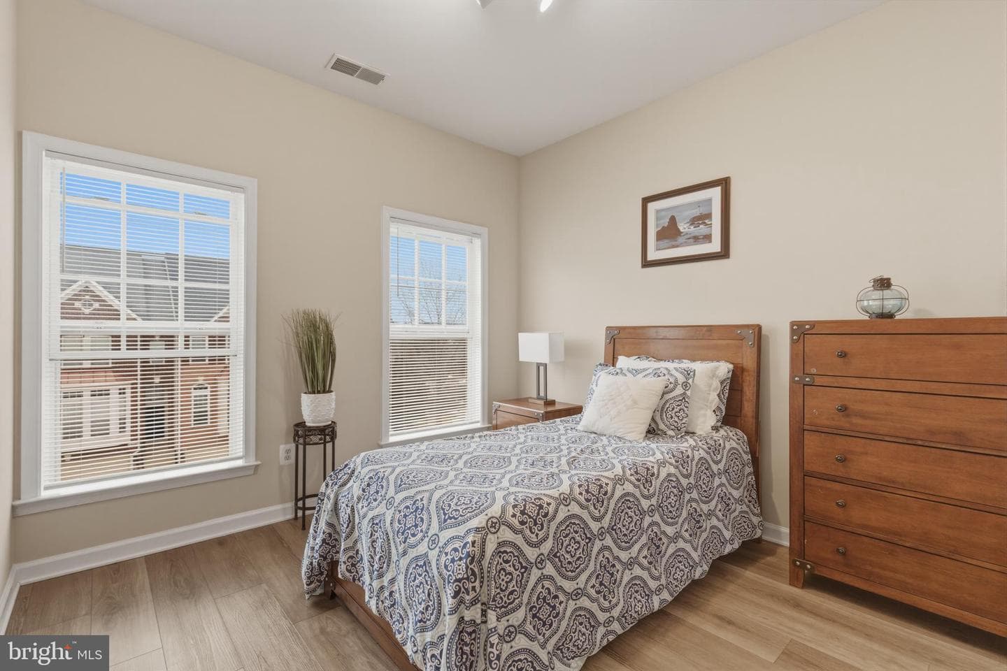 1511 Artillery Terrace NE photo 21