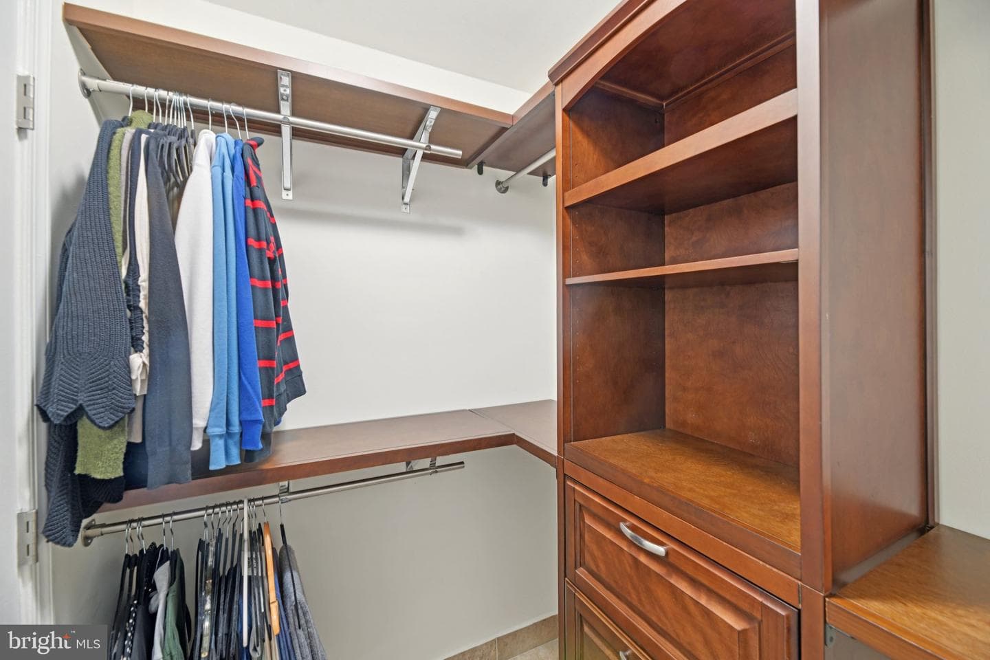 111 Connemara Drive photo 31