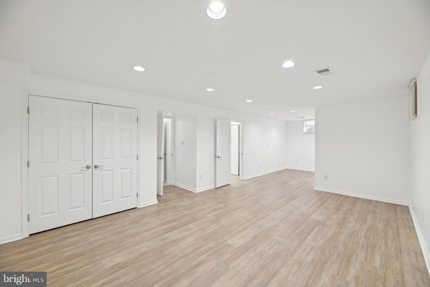 111 Connemara Drive photo 50