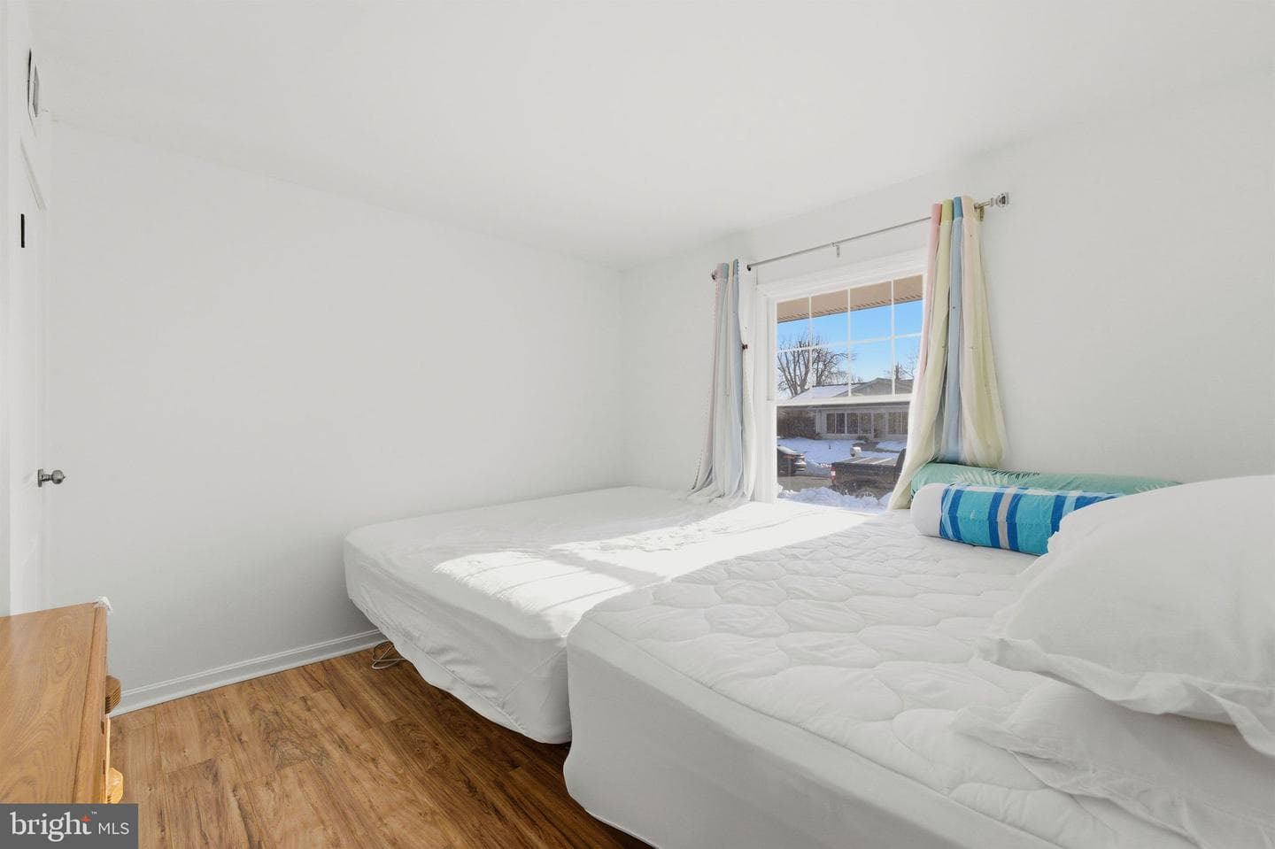 1607 N Brunswick Street photo 23
