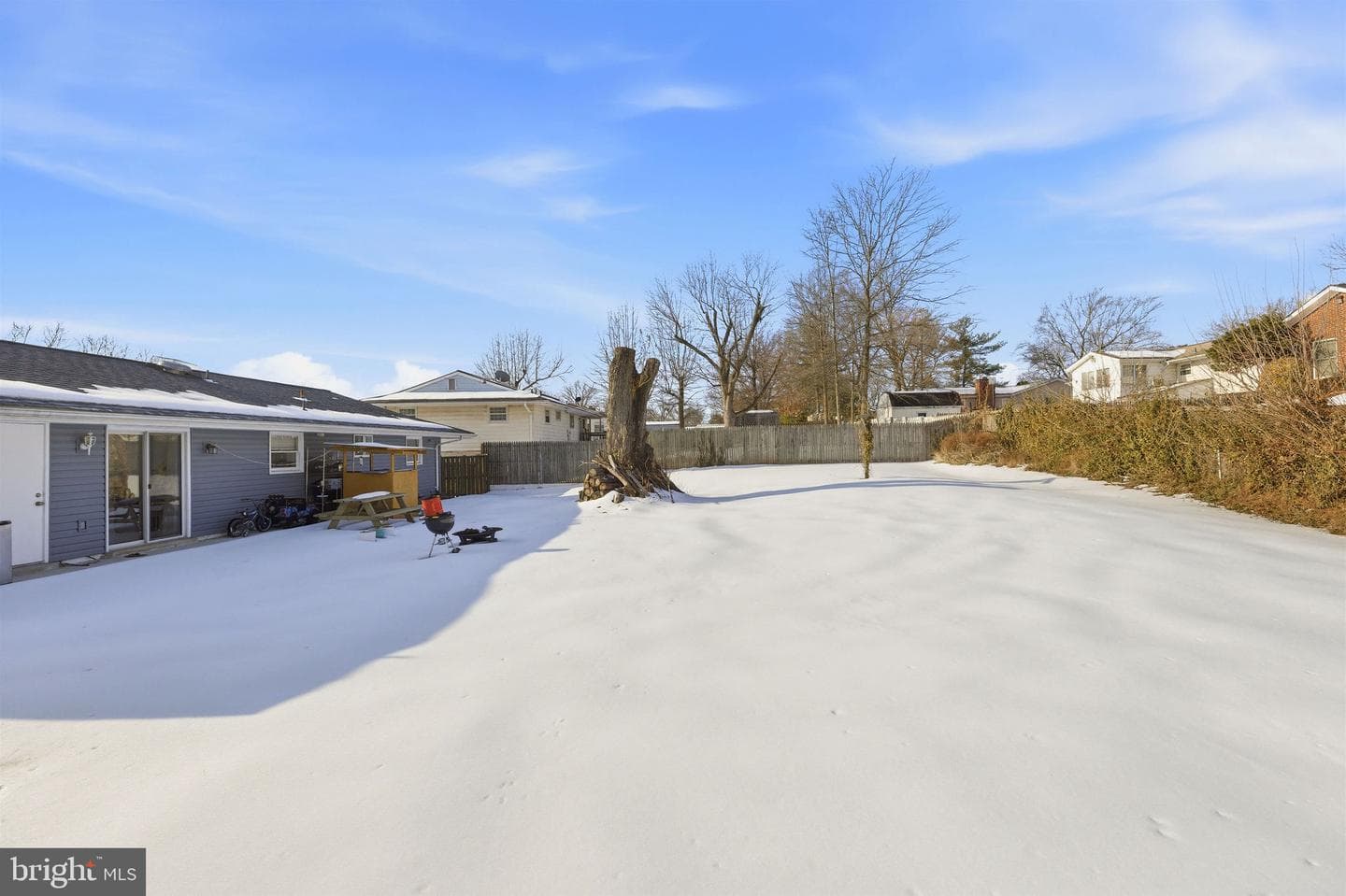 1607 N Brunswick Street photo 32