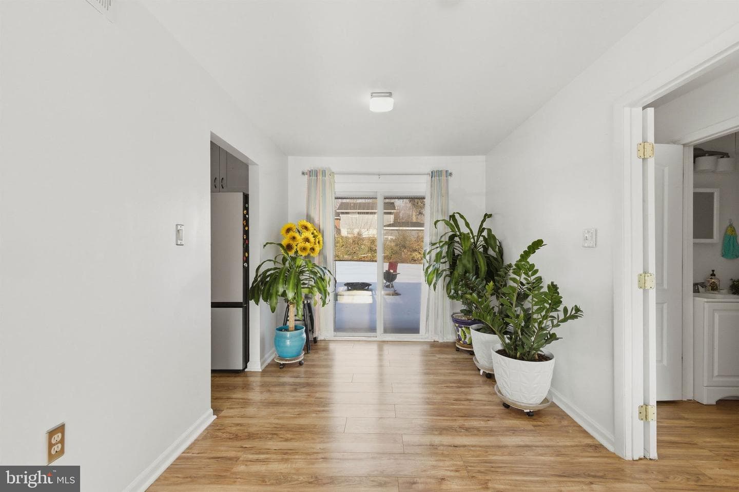 1607 N Brunswick Street photo 8