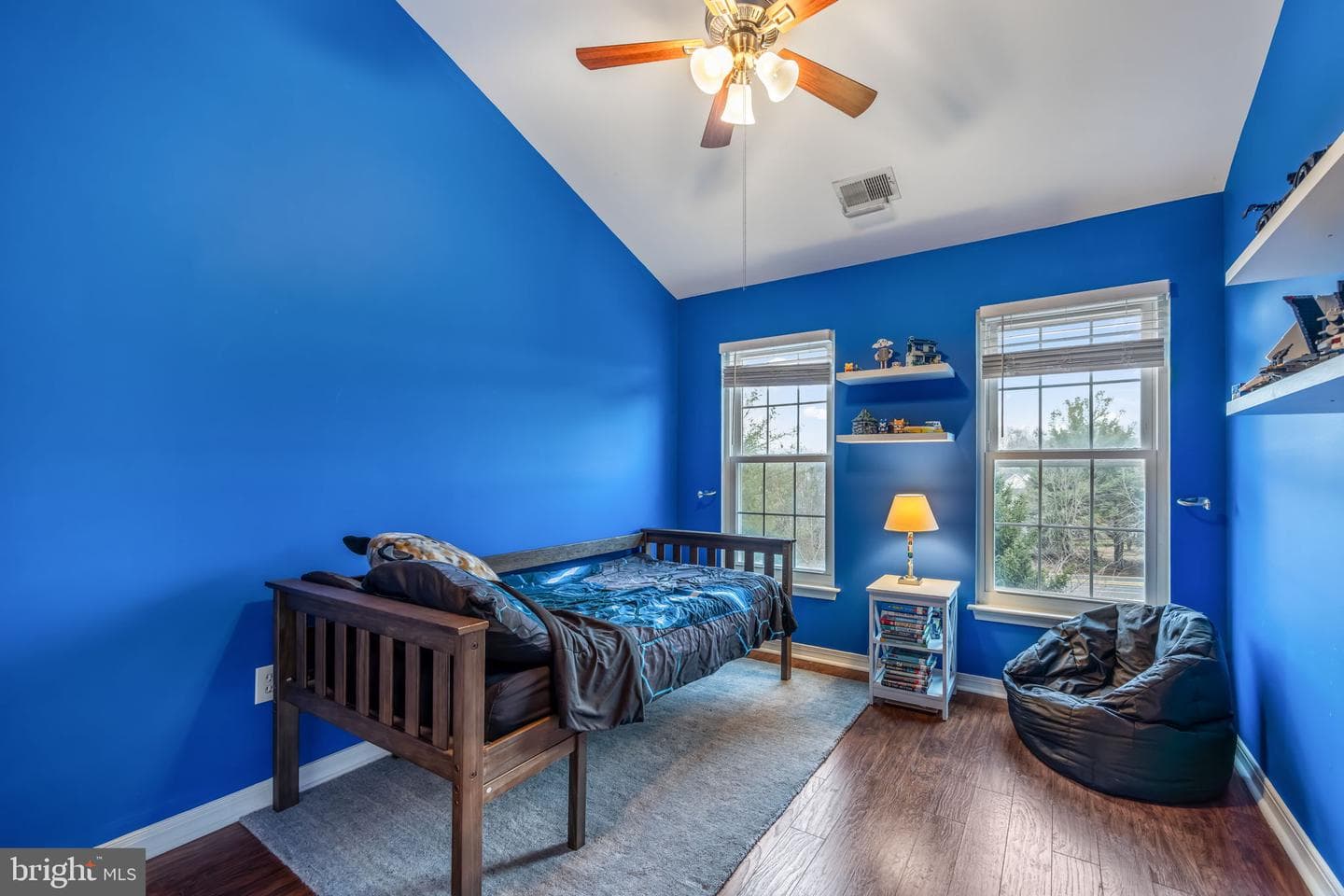 20627 Glenmere Square photo 32