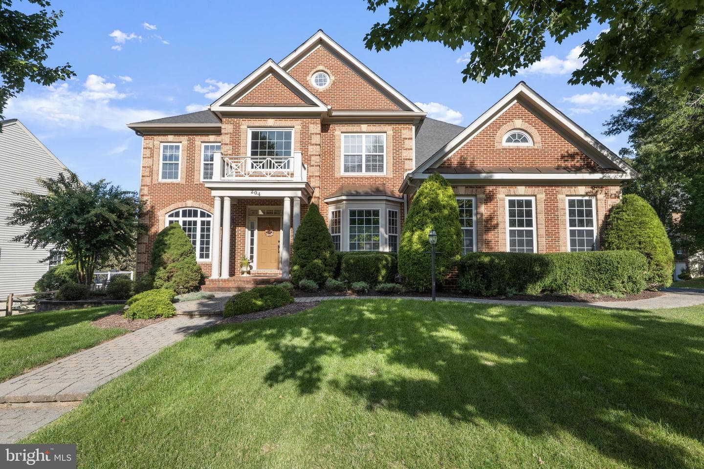 204 Lawson Road SE photo 1