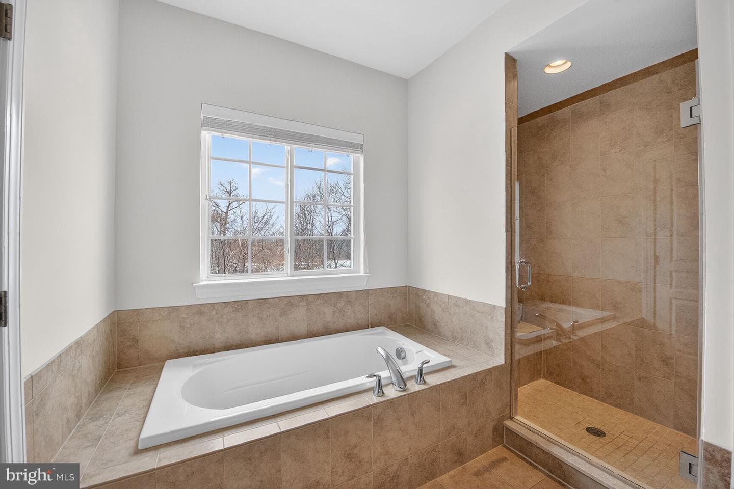 20209 Center Brook Square photo 19