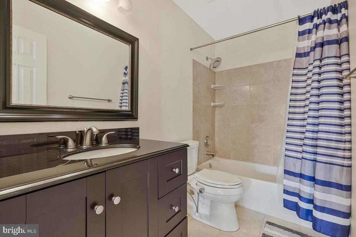 46942 Colby Court photo 38