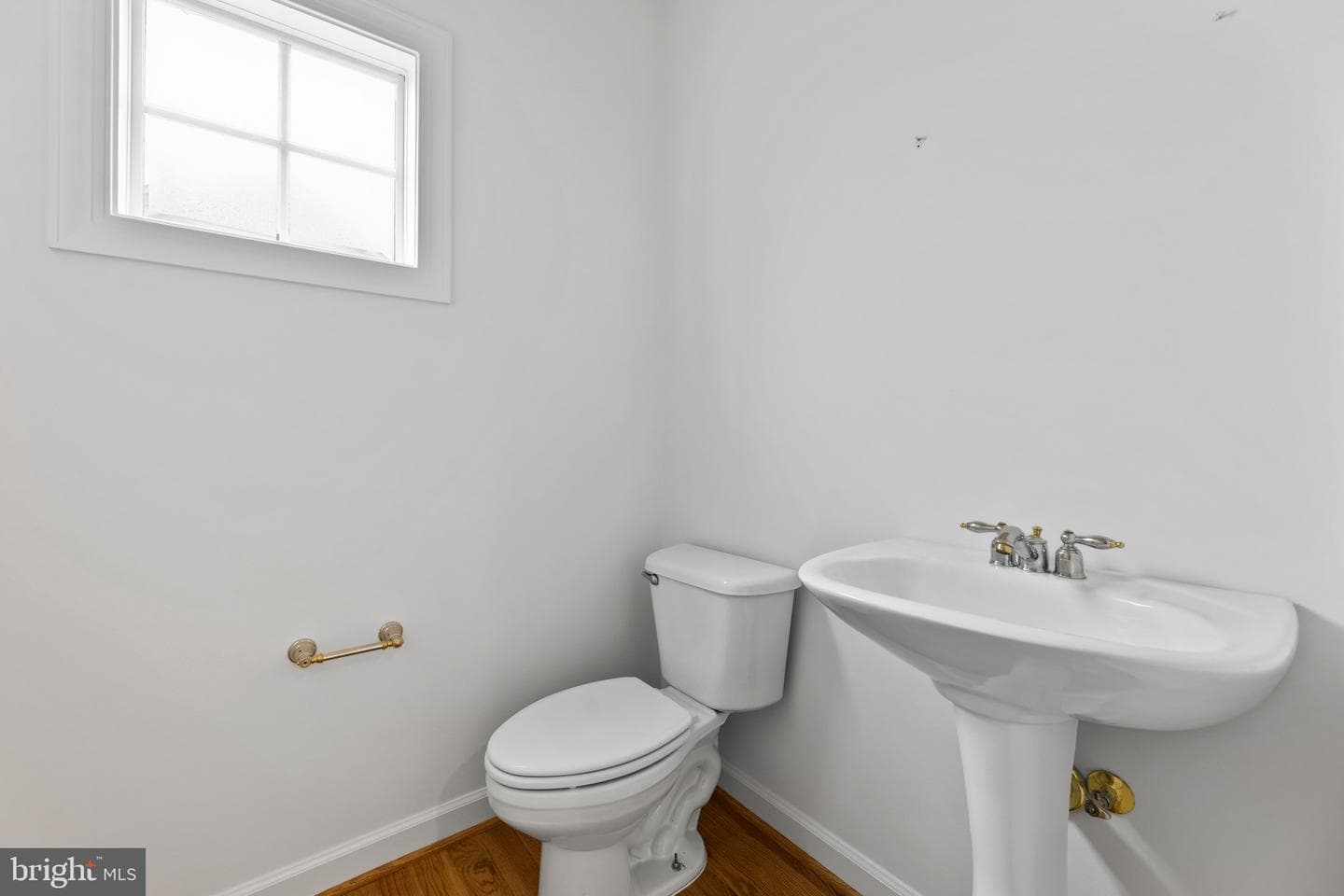 42602 Suny Bay Court photo 19