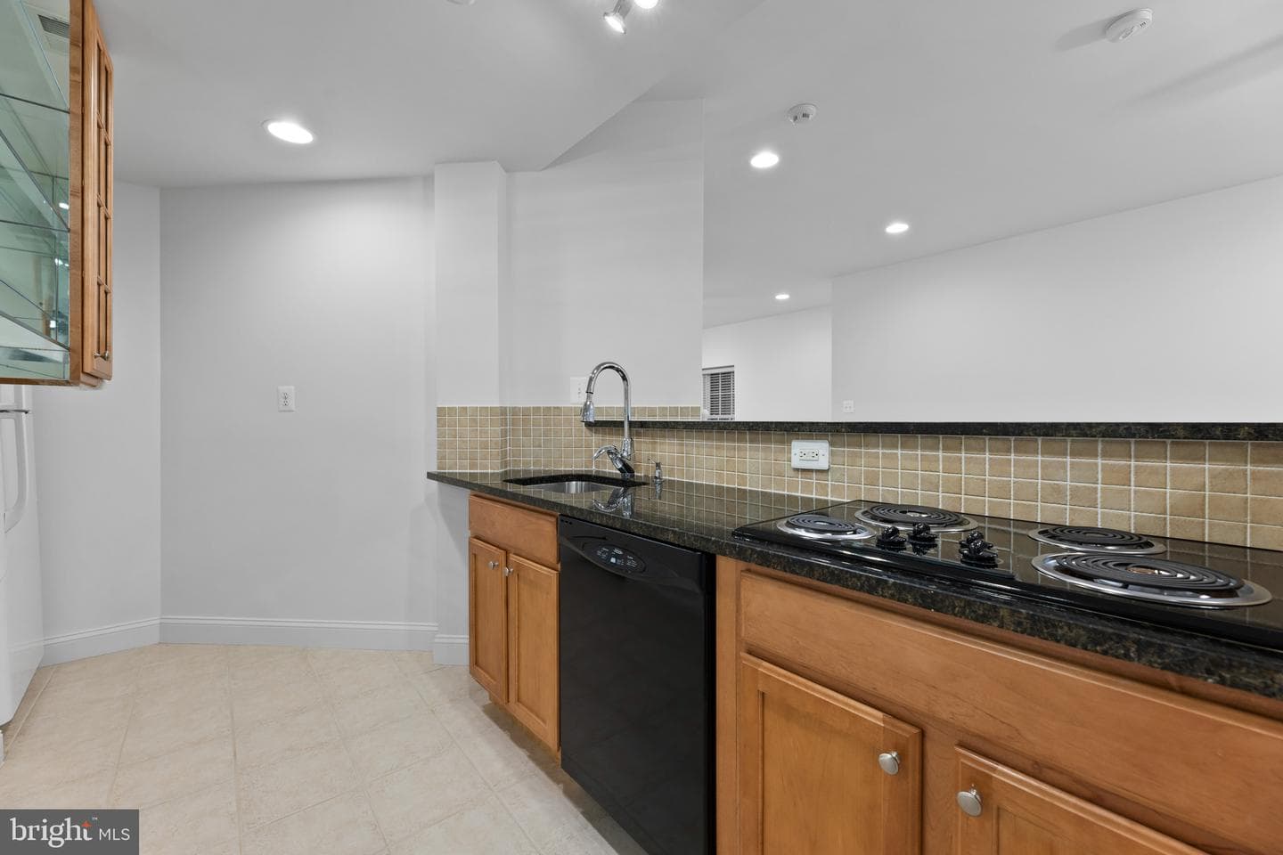 42602 Suny Bay Court photo 44