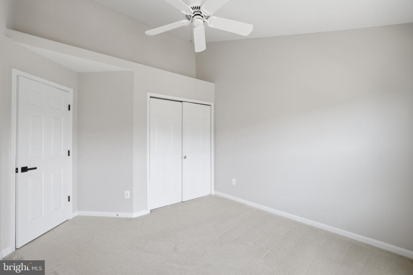 46131 Aisquith Terrace photo 29