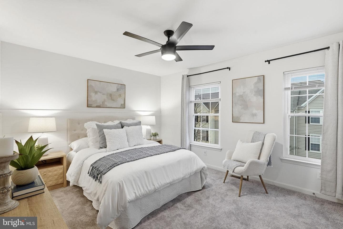 22987 Fontwell Square photo 12