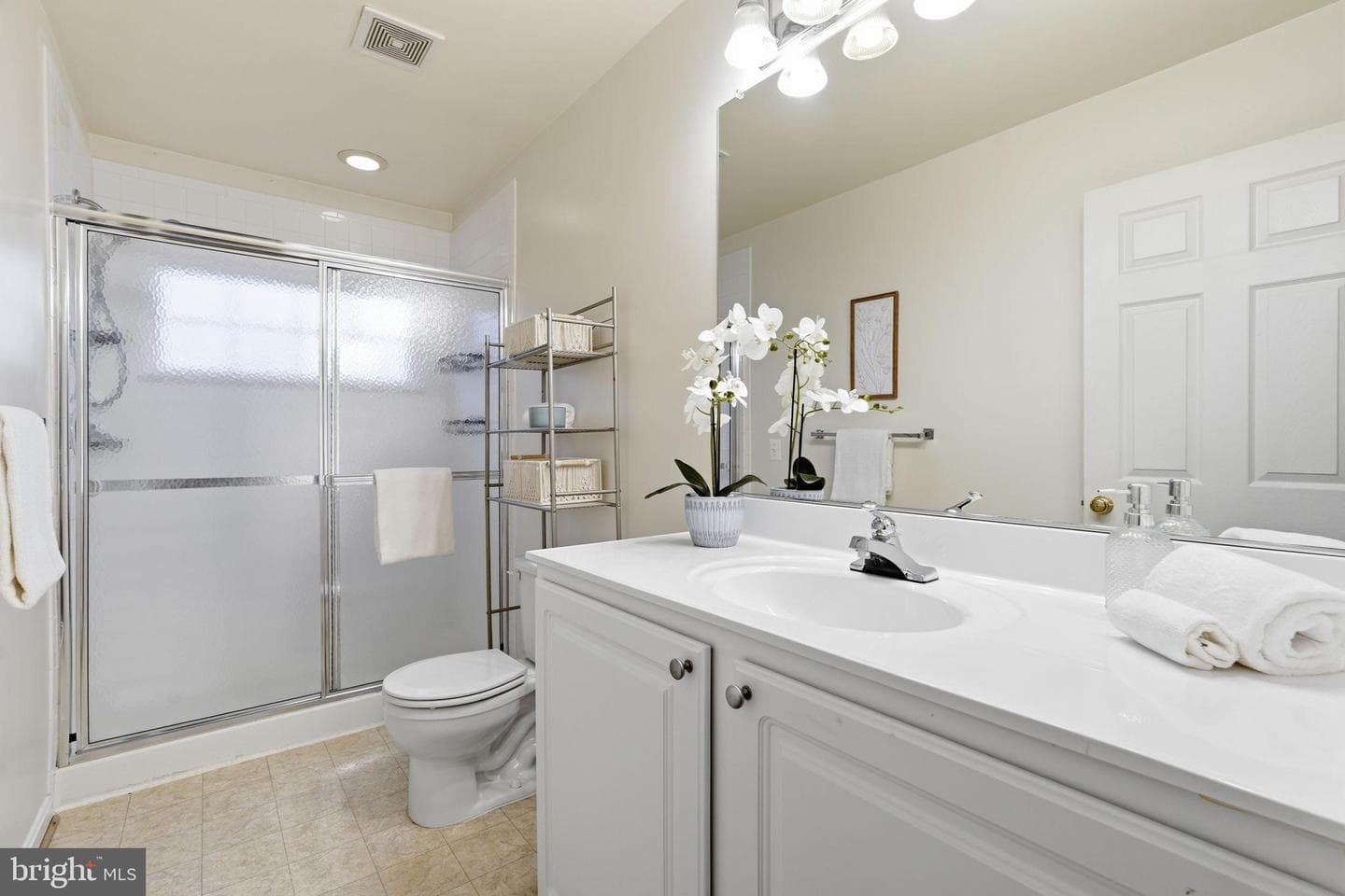 22987 Fontwell Square photo 19