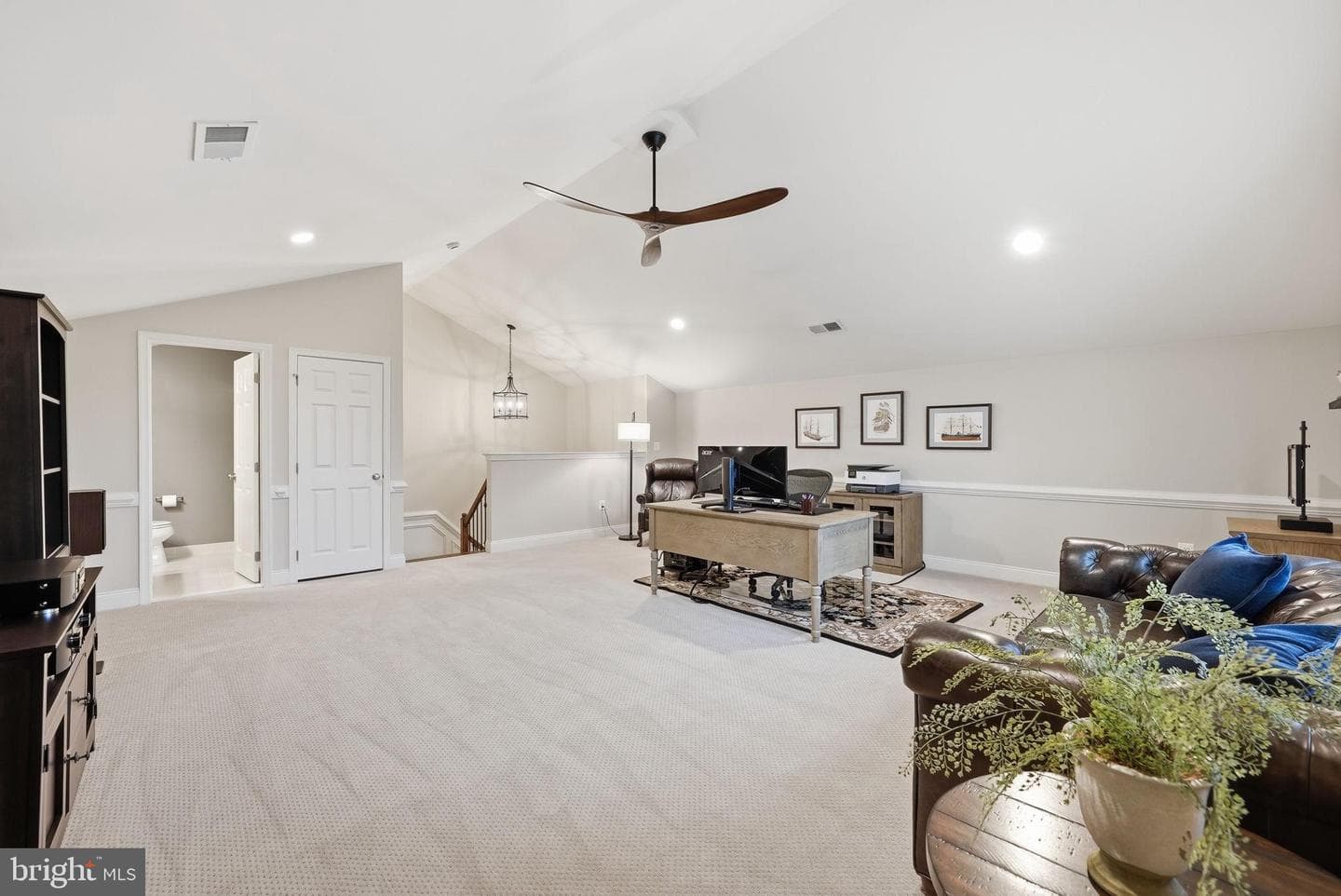 22537 Willington Square photo 40