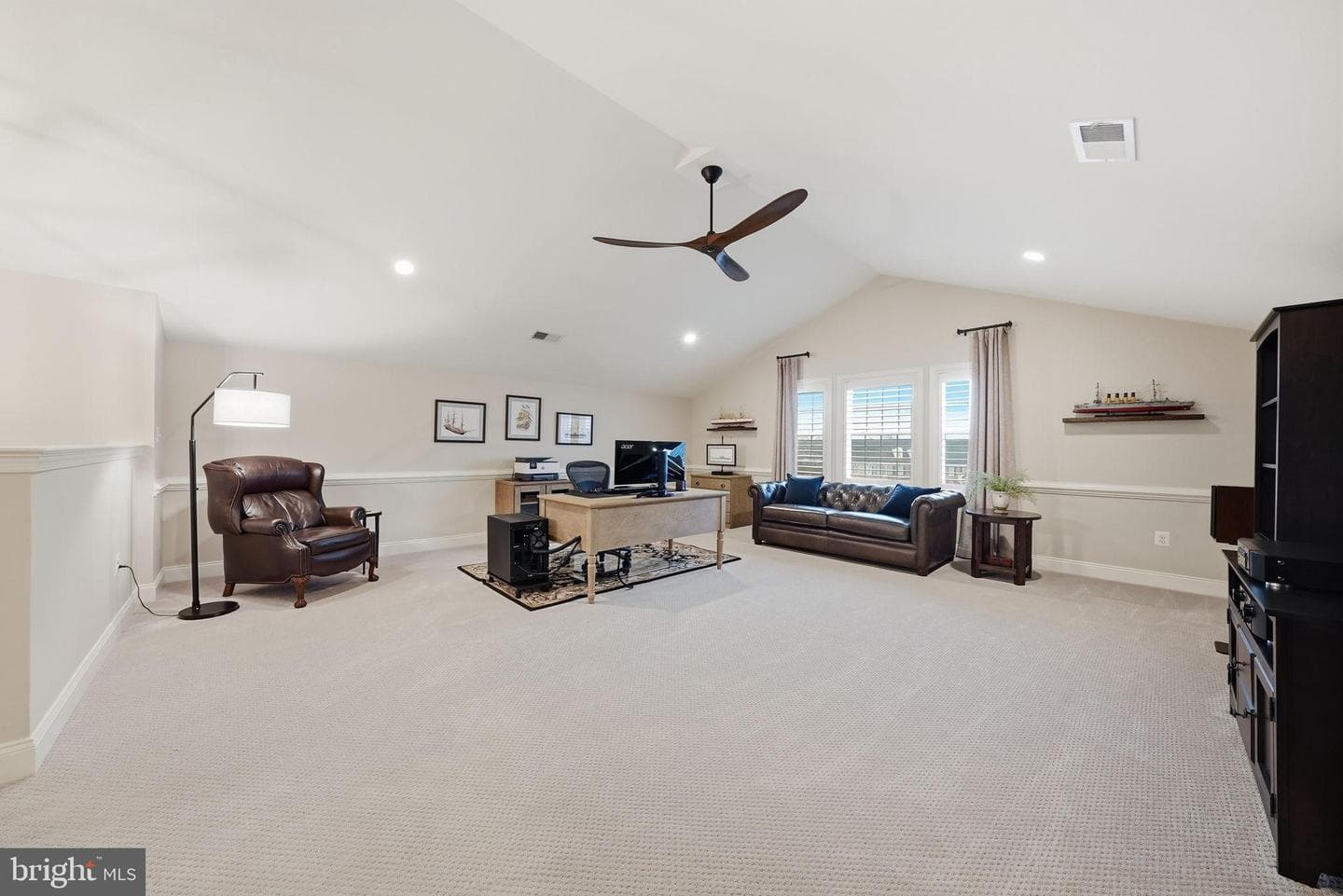 22537 Willington Square photo 41