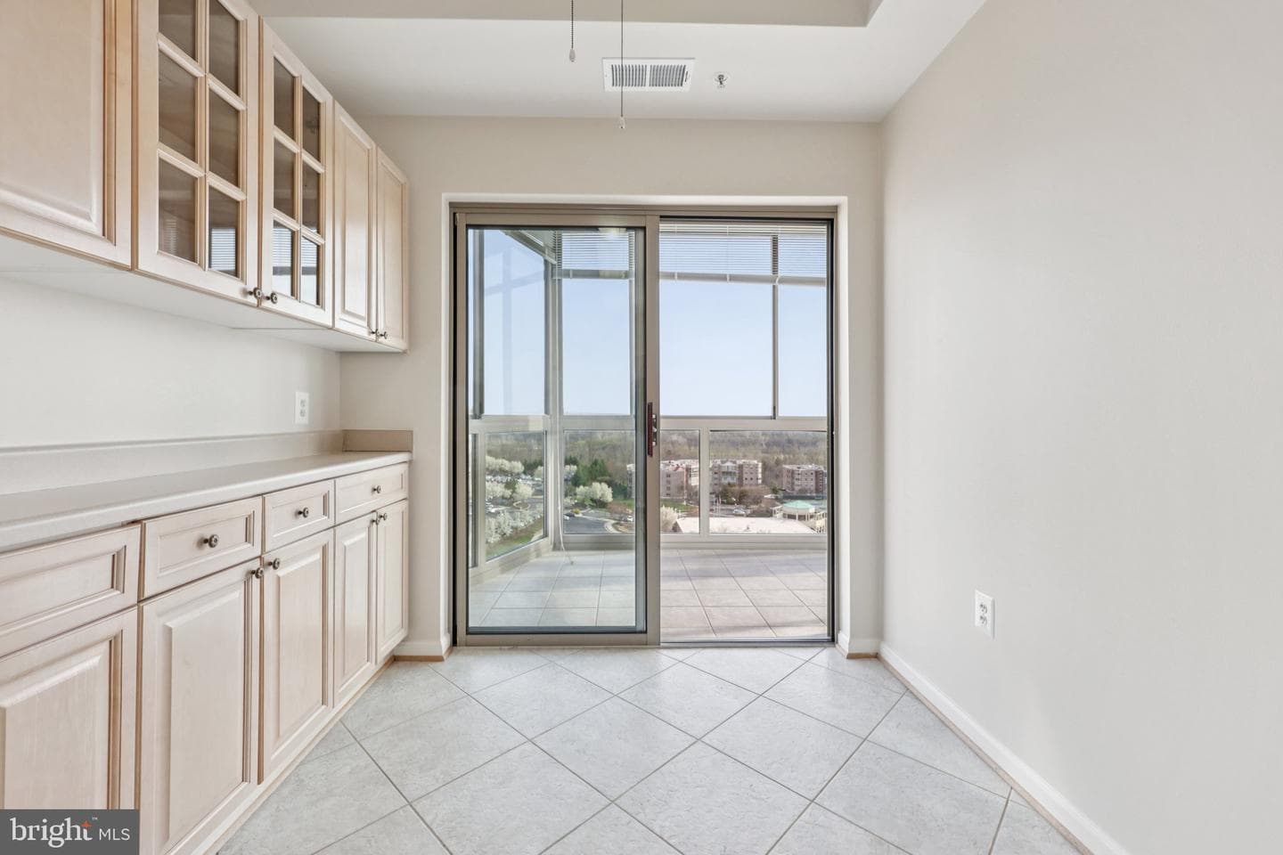 19375 Cypress Ridge Terrace #1111 photo 11