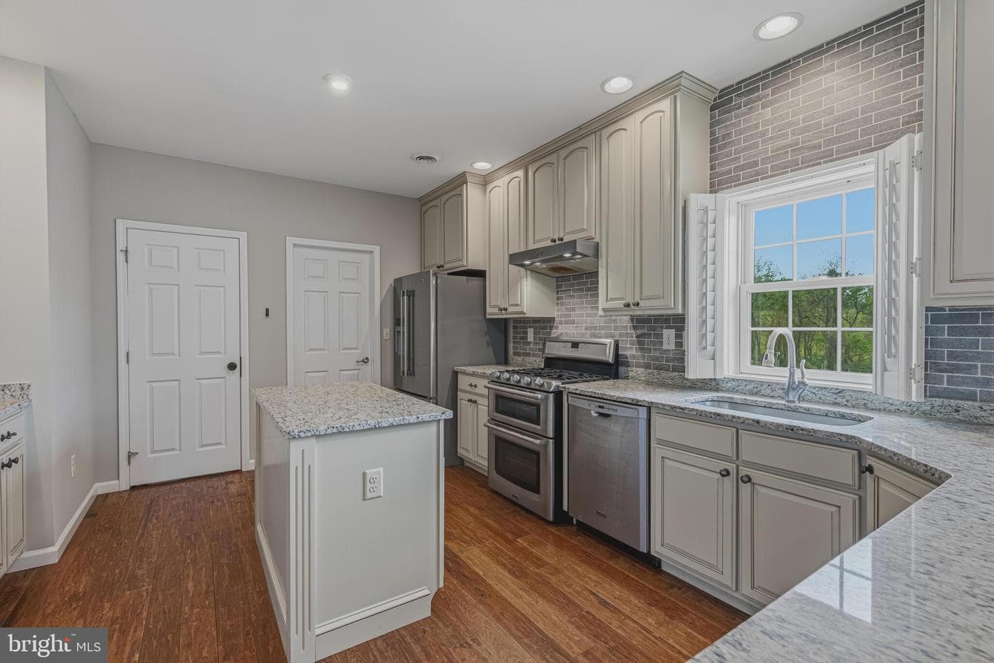 40923 Browns Lane photo 8