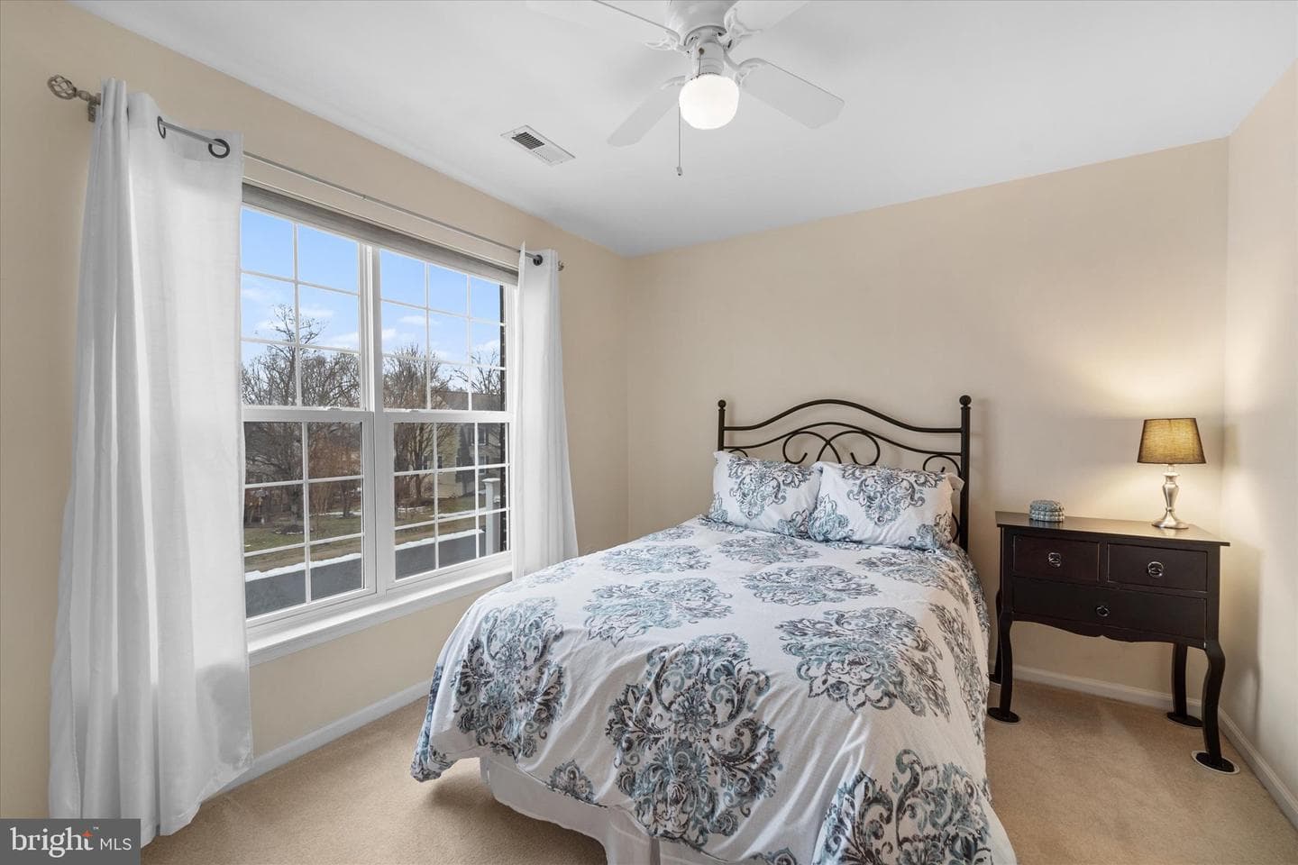 837 Macalister Drive SE photo 37