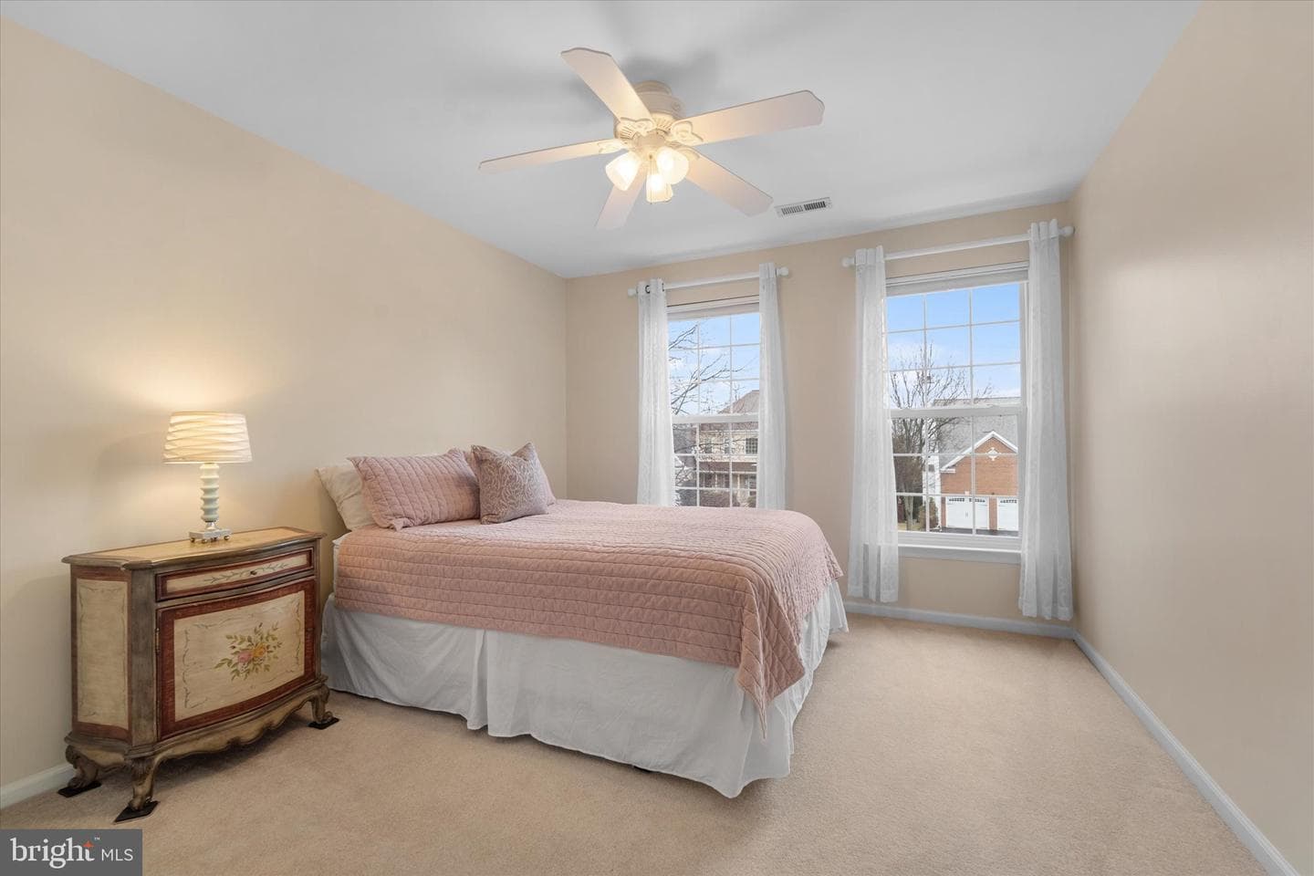 837 Macalister Drive SE photo 39