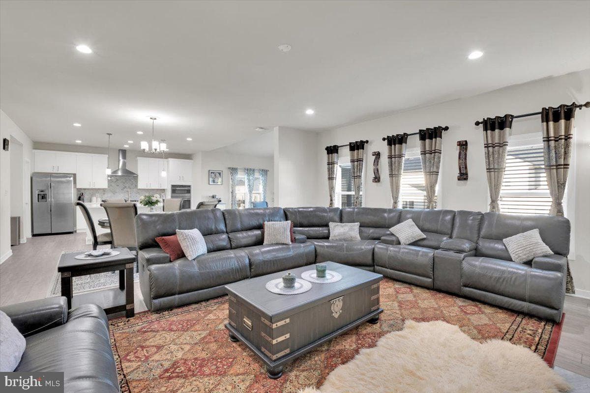 25038 Woodland Iris Drive photo 11