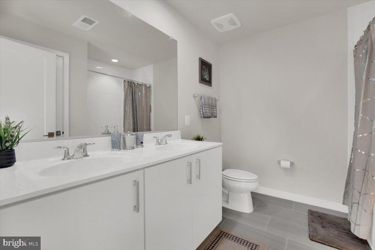 25038 Woodland Iris Drive photo 25