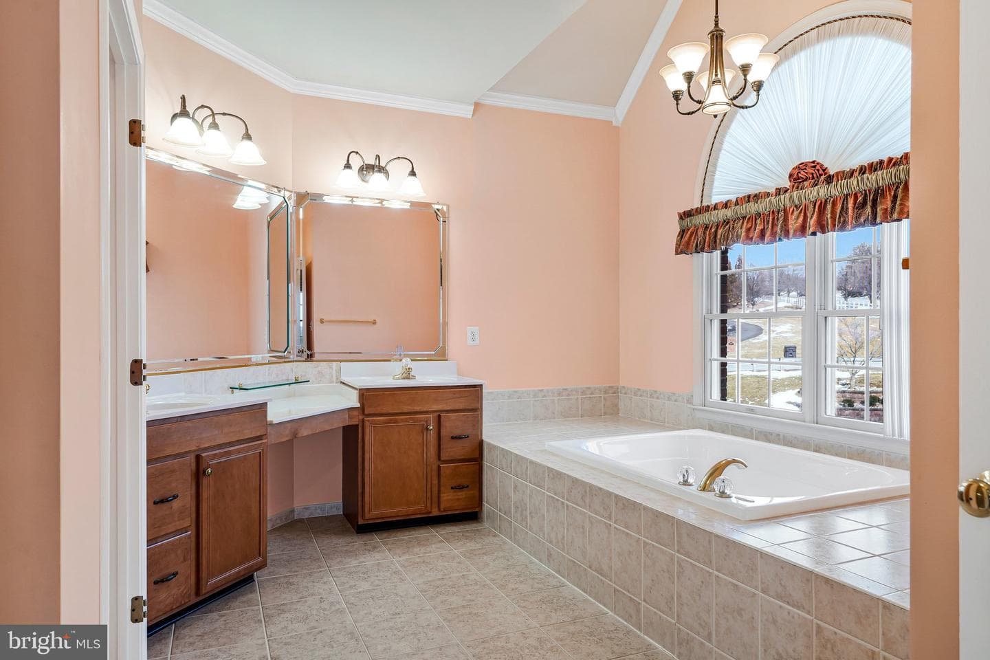 17485 White Gate Place photo 44